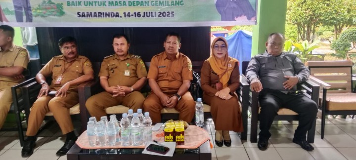 Menghadiri masa pengenalan lingkungan sekolah SMPN 21 samarinda