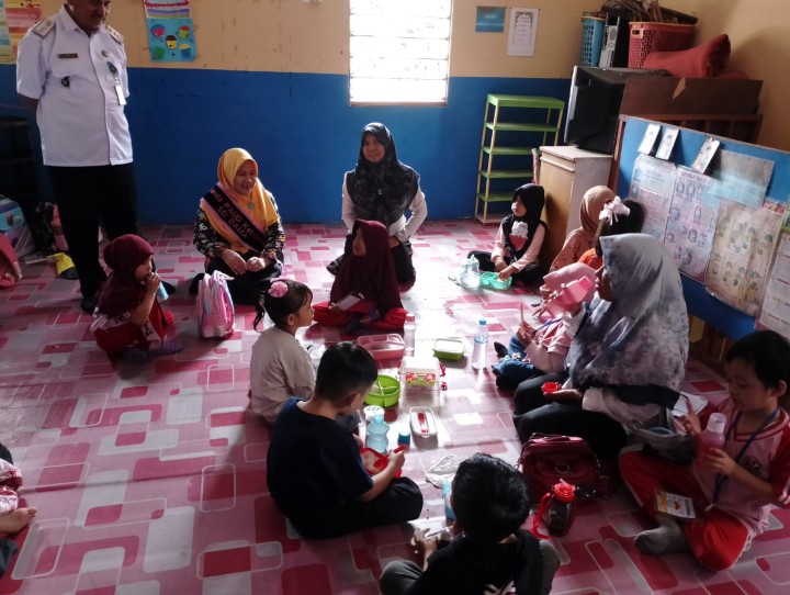 Kunjungan Ke TK GELATIK DAN TK CAHAYA MUSLIM Kelurahan Sungai Dama