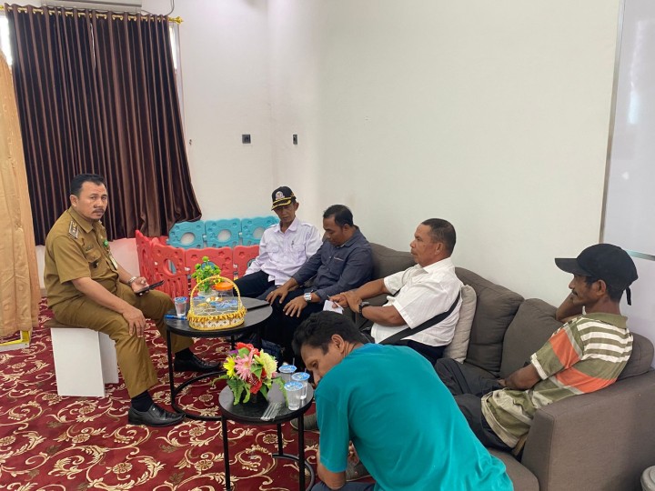Rapat koordinasi dengan pengurus pokdarwis wisata steling bersama tim pendanping wisata kalimantan Timur.