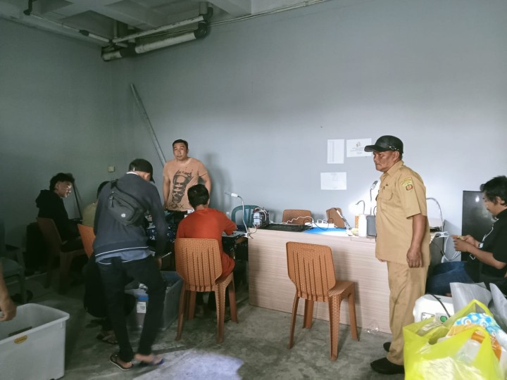 Kegiatan Probebaya Pelatihan Service HP Di Kelurahan Sungai Dama