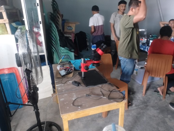 Kegiatan Probebaya Pelatihan Service HP Di Kelurahan Sungai Dama
