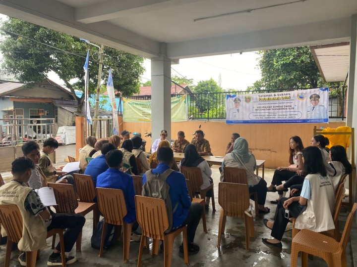 Rapat Koordinasi HUT RI ke-80 di Kelurahan Sungai Dama: Sinergi Pemerintah dan Mahasiswa KKN