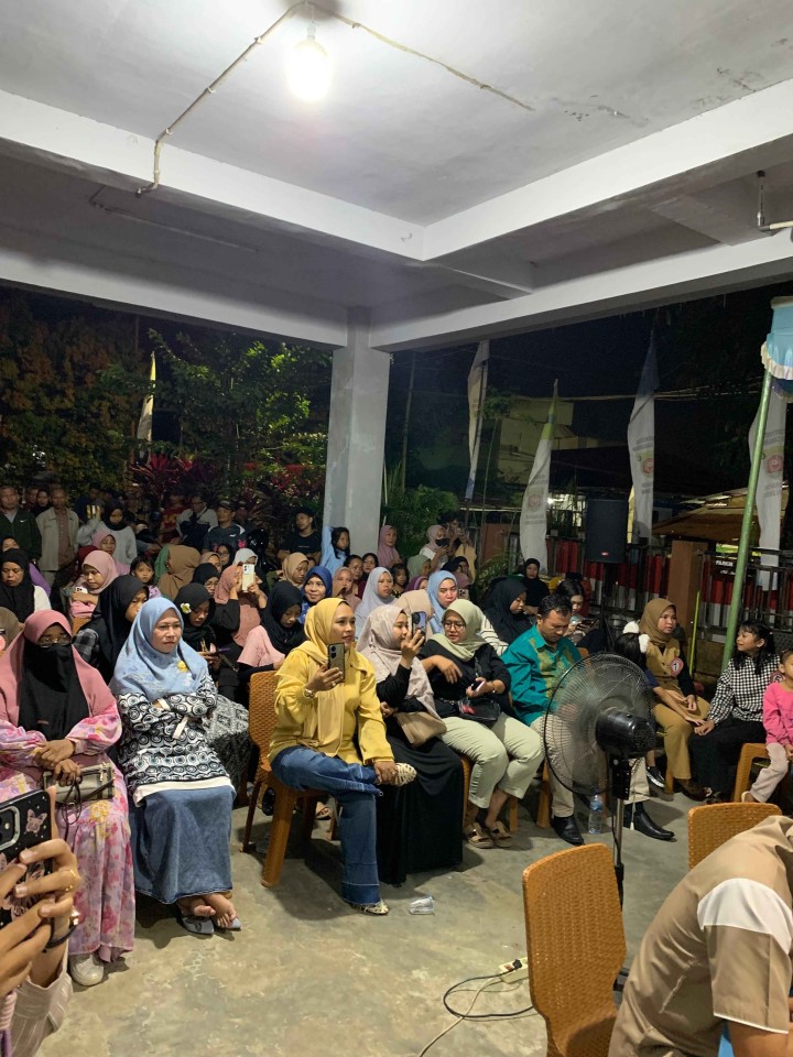 Lomba Karaoke "(Sungai Dama Idol)" Di Kelurahan Sungai Dama
