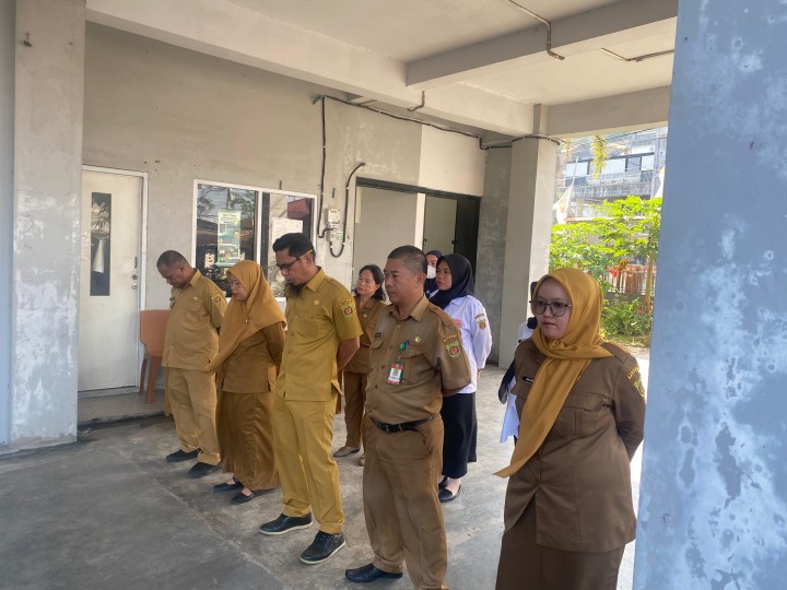 Apel Pagi Di Kelurahan Sungai Dama Yang Di Ikuti Seluruh Pegawai Dan Staff