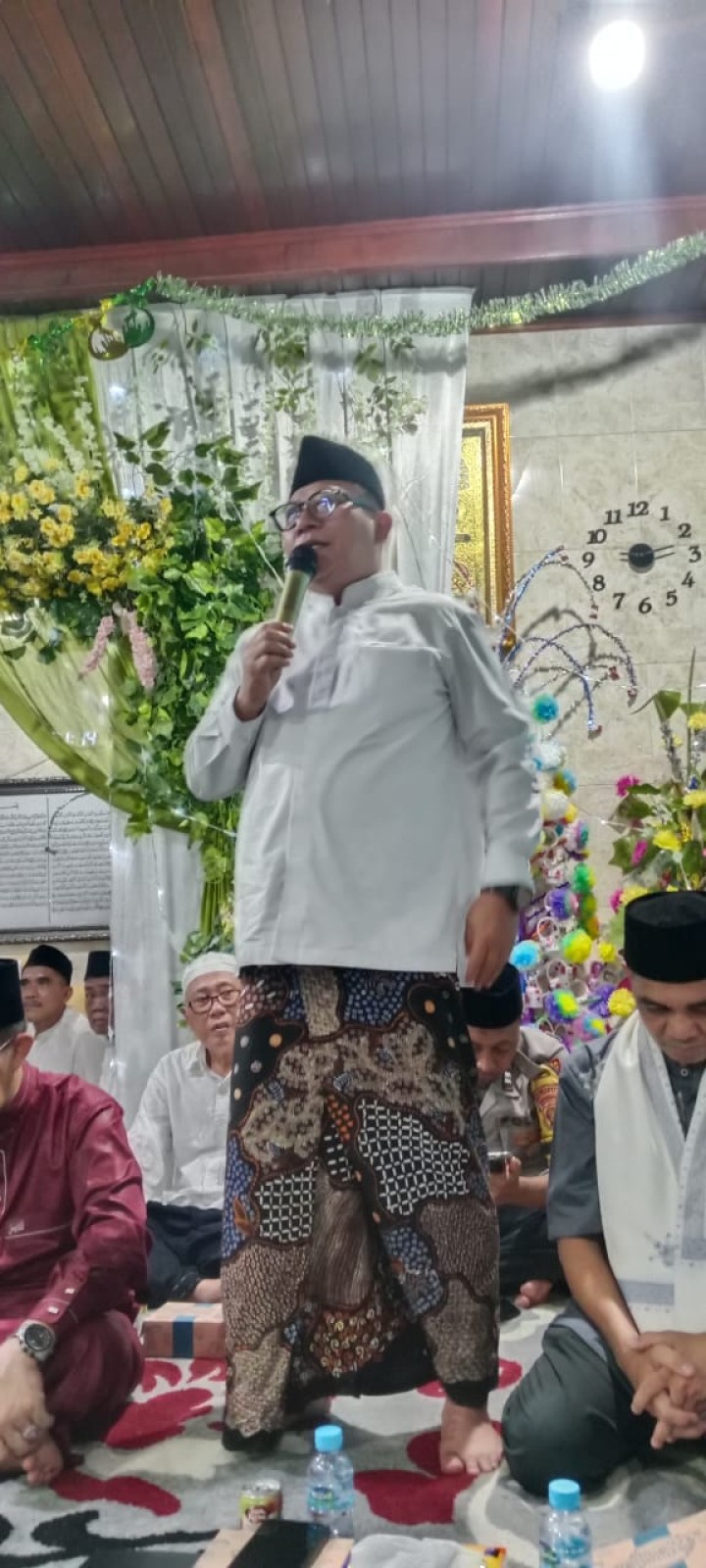Lurah Sungai Dama Menghadiri Acara Maulid Nabi Besar Muhammad SAW