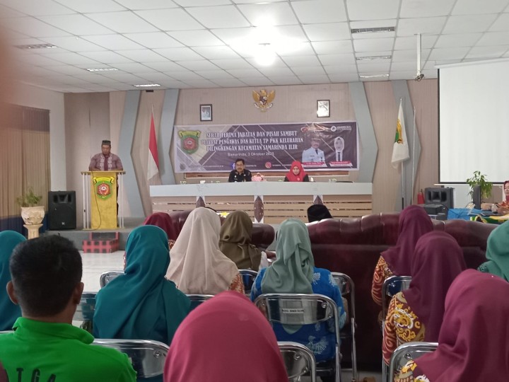 Acara Serah Terima Jabatan Lurah dan Kasi Pemerintahan Kelurahan Sungai Dama