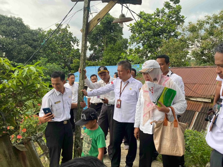 Penilaian Probebaya Award di RT 29 dan 30 Kelurahan Sungai Dama Tahun 2025