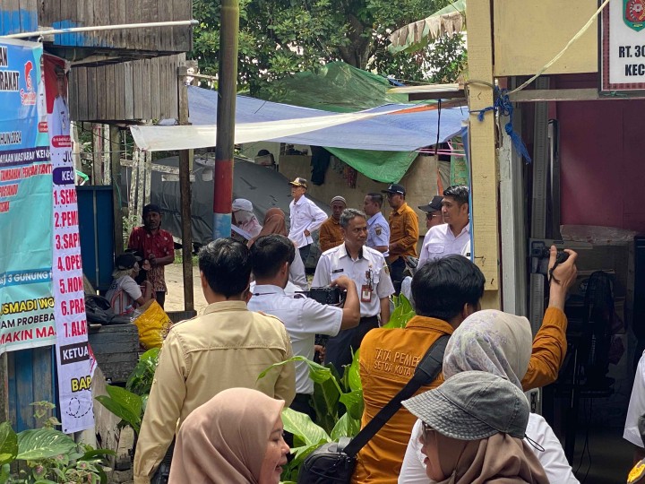 Penilaian Probebaya Award di RT 29 dan 30 Kelurahan Sungai Dama Tahun 2025