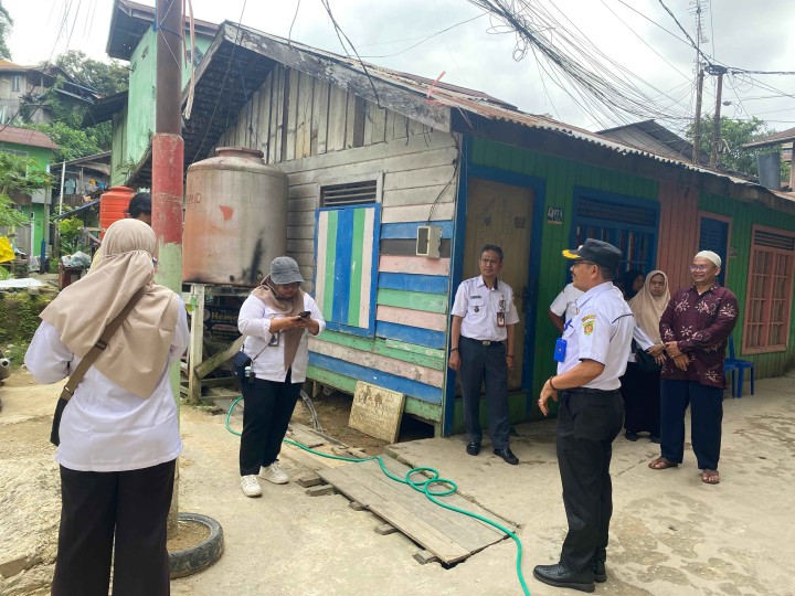 Penilaian Probebaya Award di RT 29 dan 30 Kelurahan Sungai Dama Tahun 2025