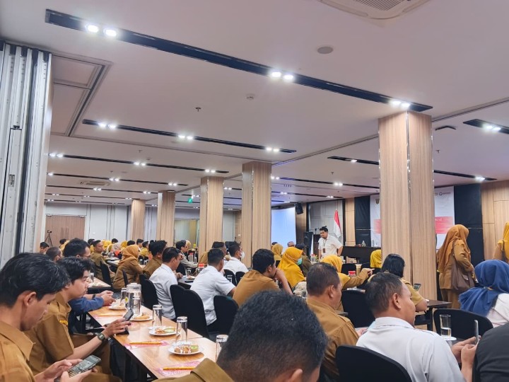 Staf Kelurahan Kelurahan Sungai Dama Ikut Bimtek SP4N-LAPOR!
