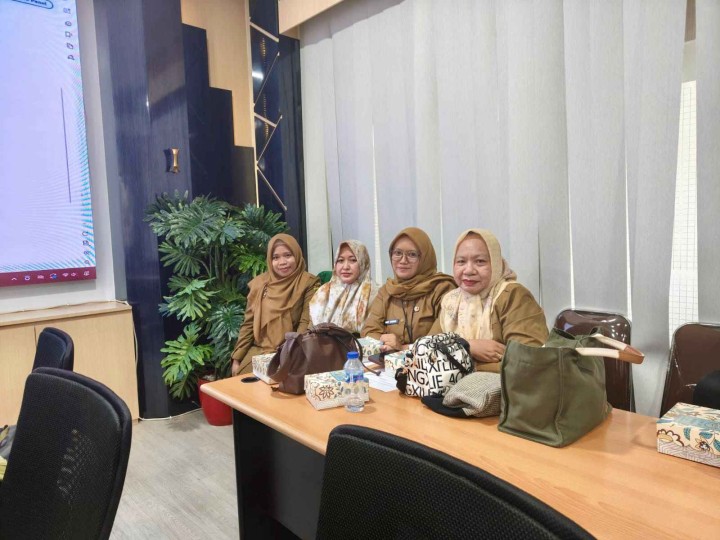 Coaching Clinic tentang penyusunan Surat Pertanggungjawaban (SPJ) dan Tata Usaha (TU) terkait program PROBEBAYA