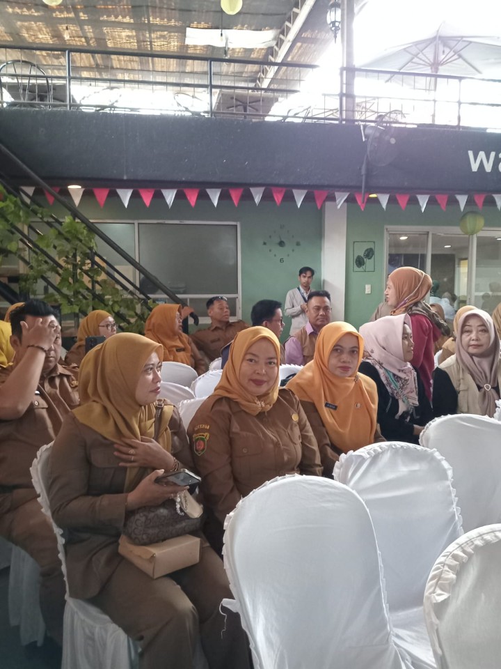 Kasi Kesra kelurahan sungai dama menghadiri sosialisasi dan launching aplikasi soppa samarinda (sistem online pengaduan perempuan dan anak)