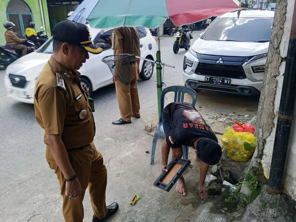 Lurah Sungai Dama Intensifkan Pengawasan Kebersihan dan Ketertiban Lingkungan di Wilayah Kelurahan