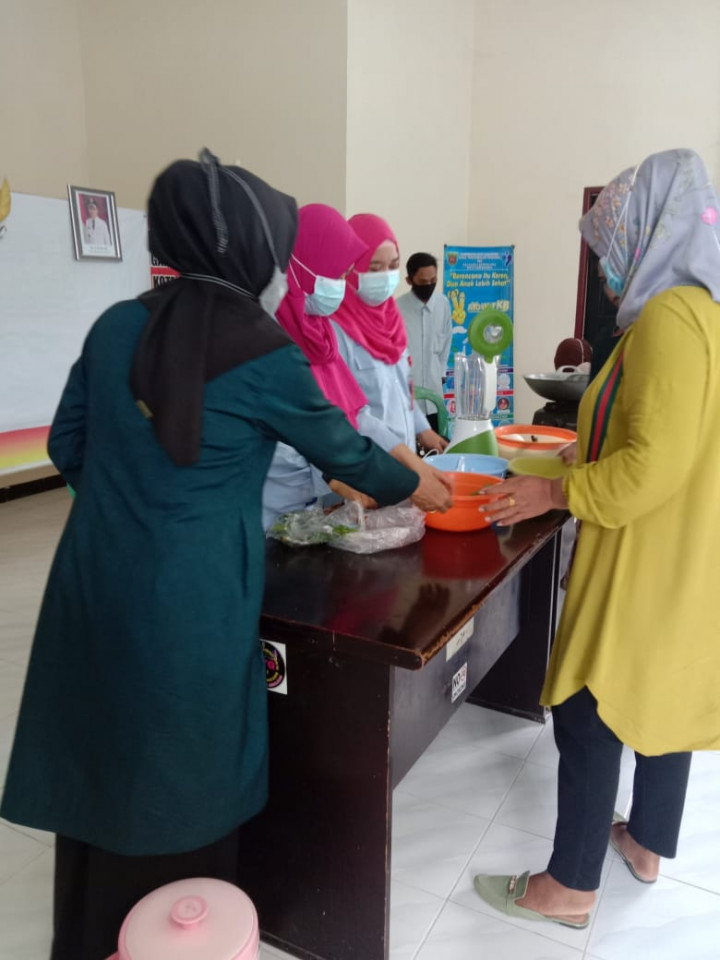 PEMBUATAN PENYEDAP RASA (5 MEI 2021)