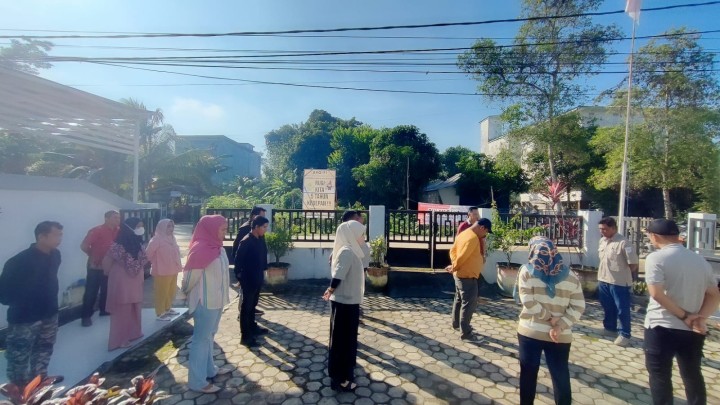 Kegiatan Kelurahan Sungai kapih Jumat Tanggal 04 Oktober 2024
