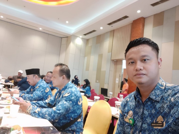 Kegiatan Kelurahan Sungai kapih Senin Tanggal 18 November 2024
