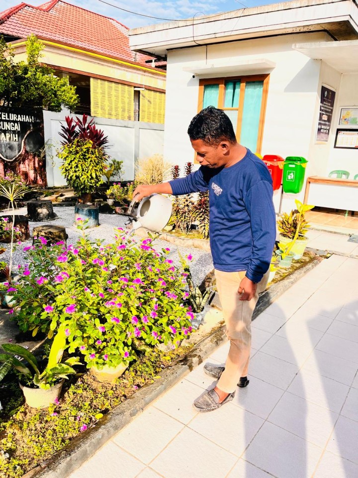 Kegiatan Kelurahan Sungai kapih Jumat Tanggal 3 Januari 2025