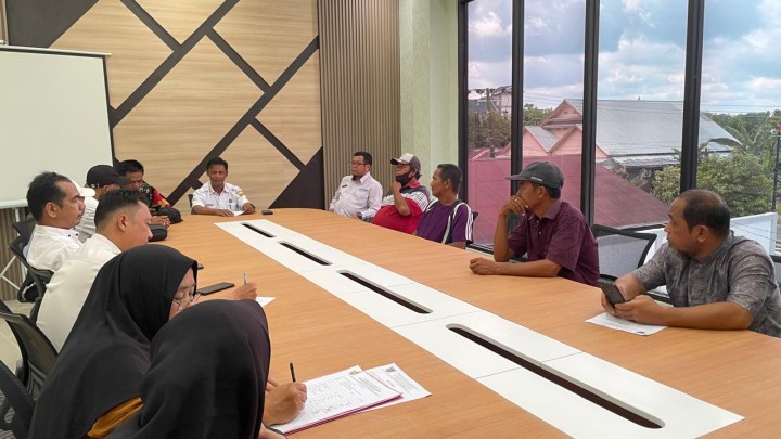 Kegiatan Kelurahan Sungai kapih hari rabu tanggal 11 juni 1015