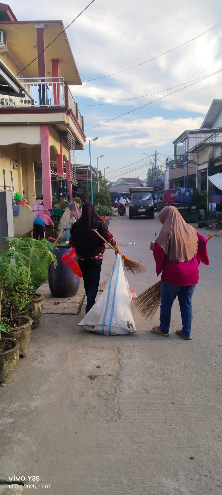 Kegiatan Kelurahan Sungai Kapih, Senin 13 Oktober 2025