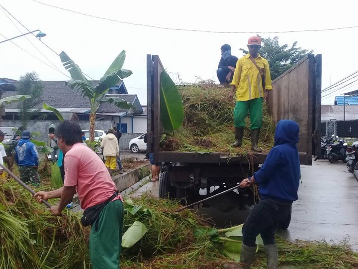 Kerja bakti persiapan lokasi Acara MTQ Tingkat Kota Samarinda 26 Januari 2018