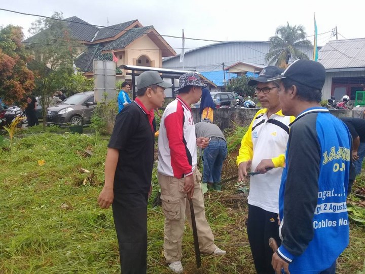 Kerja bakti persiapan lokasi Acara MTQ Tingkat Kota Samarinda 26 Januari 2018