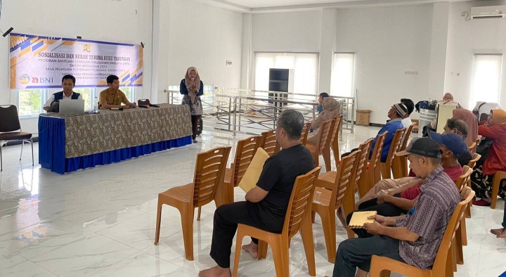Sosialisasi Dan Serah Terima Buku Tabungan Program Bantuan Stimulan Perumahan Swadaya (BSPS) TA 2024