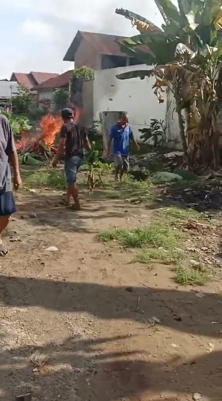 Semangat Gotong Royong Warga RT 22, 24, 26, dan 30 Kelurahan Sungai Keledang