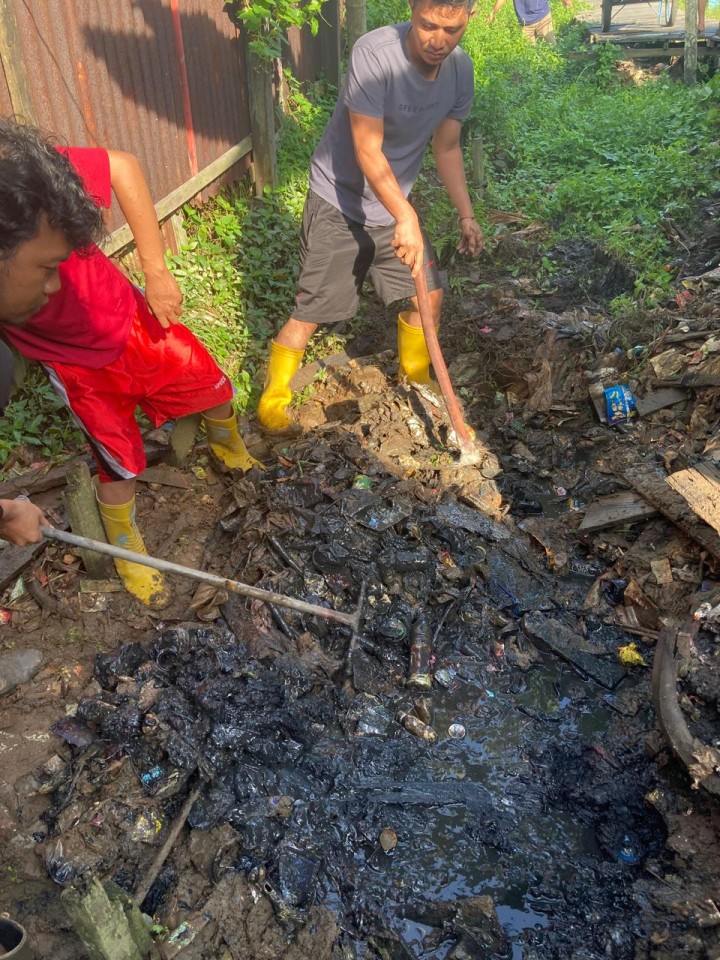 Semangat Gotong Royong Warga Sungai Keledang