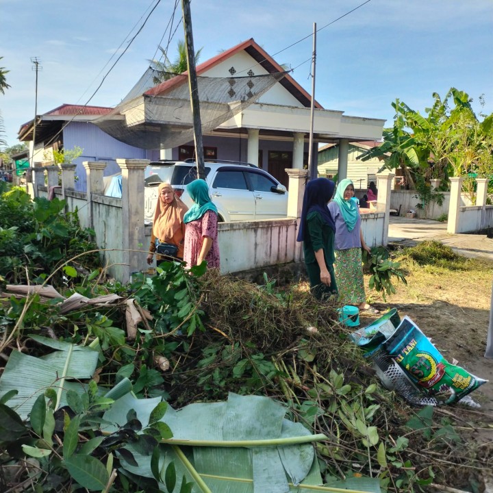 Semangat Gotong Royong Warga Sungai Keledang