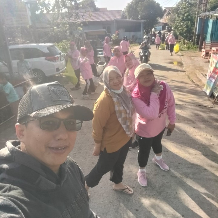 Semangat Gotong Royong Warga Sungai Keledang