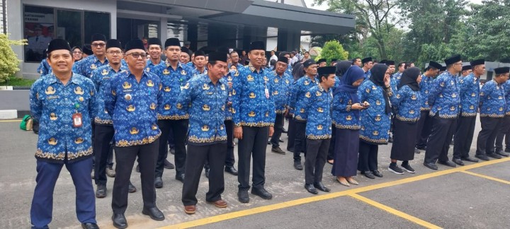 Peringatan Hari Lahir Pancasila: Lurah Sungai Keledang Hadir dalam Upacara di Balaikota