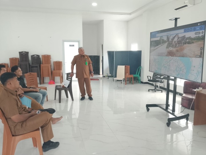 Koordinasi Peningkatan Jalan Blok M RT 22