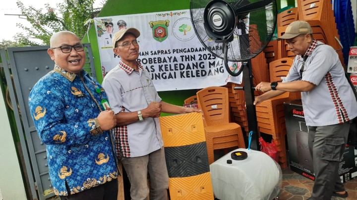 Penyaluran Barang Bantuan Pokmas Keledang Maju Bersama PPTK dan Pendamping || Kamis, 17 Juli 2025