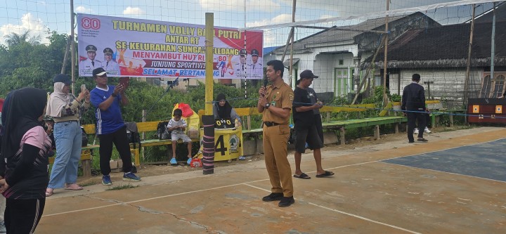 Pembukaan Pertandingan Voli Putri Antar RT se-Kelurahan Sungai Keledang || Selasa, 05 Agustus 2025