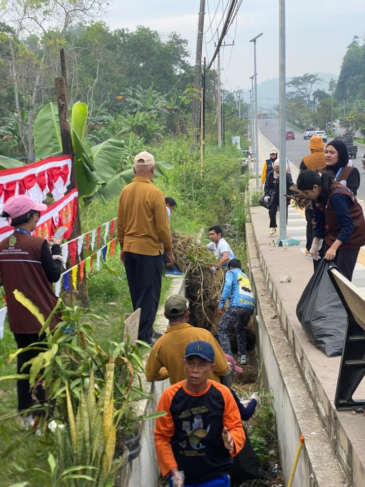 Gotong Royong Bersama di RT 36 || Jum'at, 08 Agustus 2025