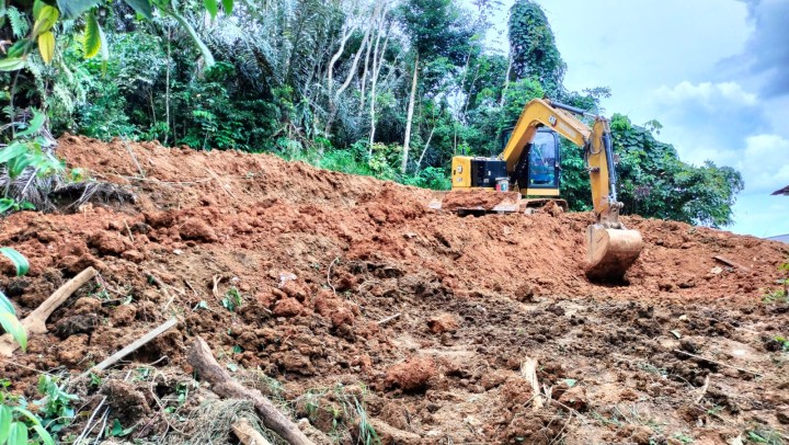 Penyerahan Bantuan dan Cek Lokasi Penanganan Tanah Gerak || Selasa, 19 Agustus 2025
