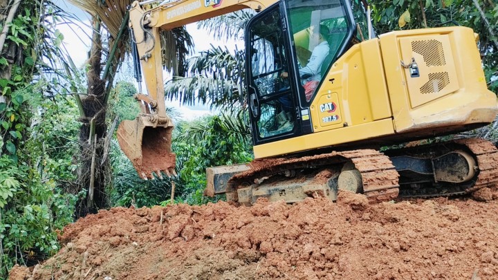Penyerahan Bantuan dan Cek Lokasi Penanganan Tanah Gerak || Selasa, 19 Agustus 2025