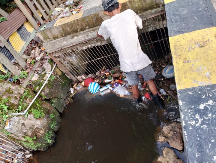 Gotong Royong Bersama Warga || Minggu, 07 September 2025