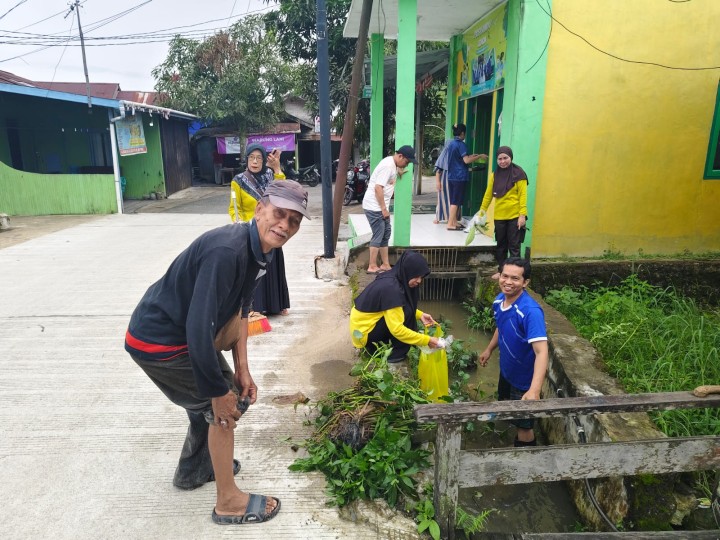 Gotong Royong Bersama di Wilayah RT 04, 06, 09, 19, 21, dan 25 || Minggu, 28 September 2025