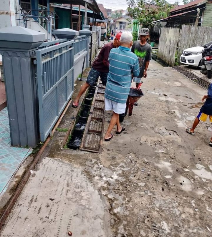 Gotong Royong di Wilayah Masing-Masing RT || Minggu, 12 Oktober 2025