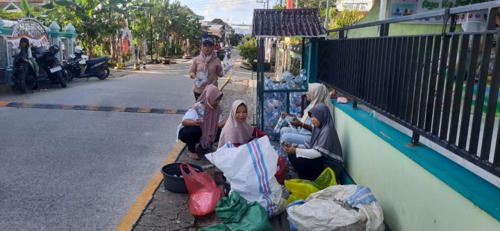 Gotong Royong di Wilayah Masing-Masing RT || Minggu, 26 Oktober 2025