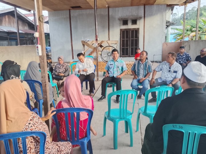 Rembuk Warga RT 30 Jl. Bung Tomo Gg Keluarga || Jum'at, 21 November 2025