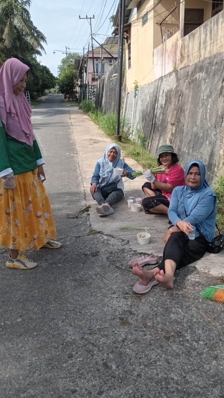 Gotong Royong di Wilayah Masing-Masing RT || Minggu, 23 November 2025