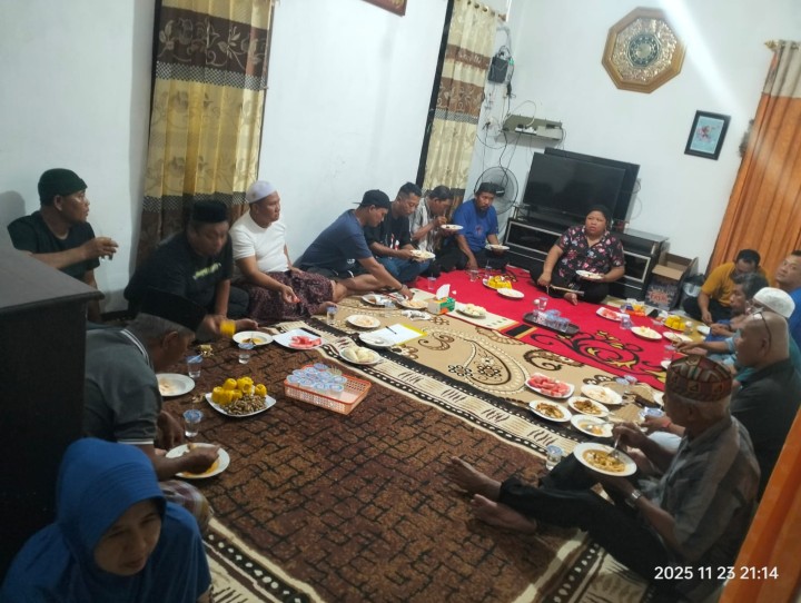 Rembuk Warga RT 08 Jl. Bung Tomo, Gg. H. Syahran || Minggu, 23 November 2025