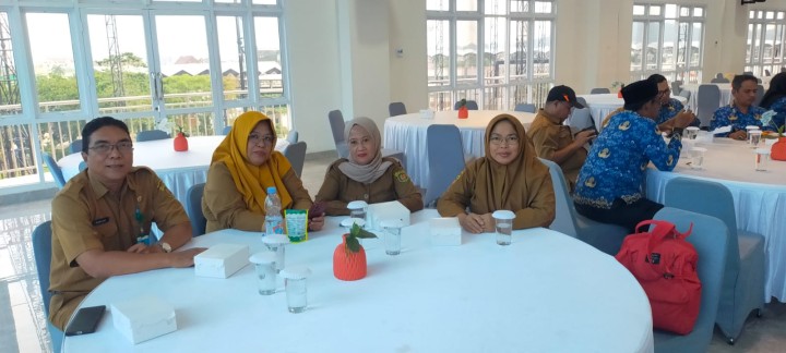 Rapat Tim Koordinasi Penanggulangan Kemiskinan Kota Samarinda  || Senin, 01 Desember 2025