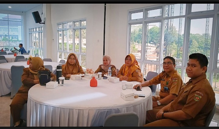 Rapat Tim Koordinasi Penanggulangan Kemiskinan Kota Samarinda  || Senin, 01 Desember 2025