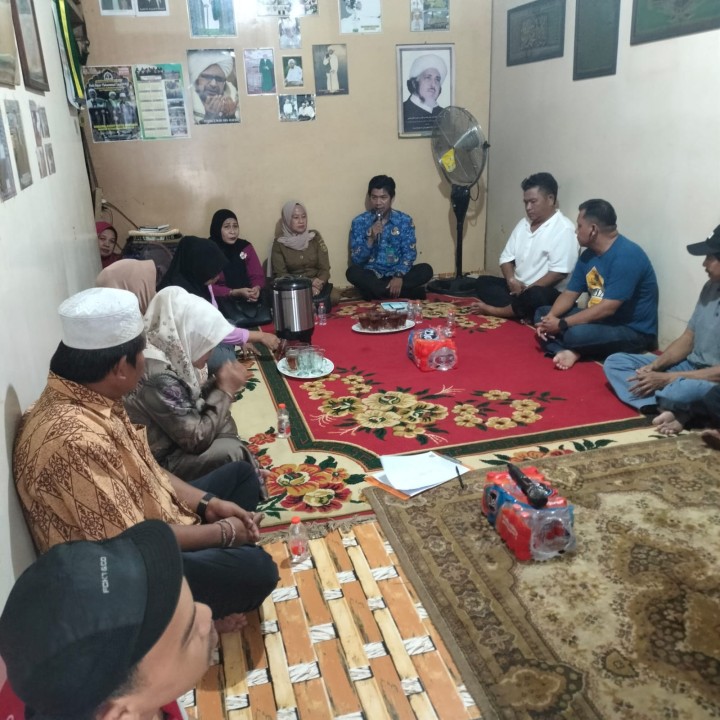 Rembuk Warga RT 32 Jl Bung Tomo, Gg 2 || Senin, 01 Desember