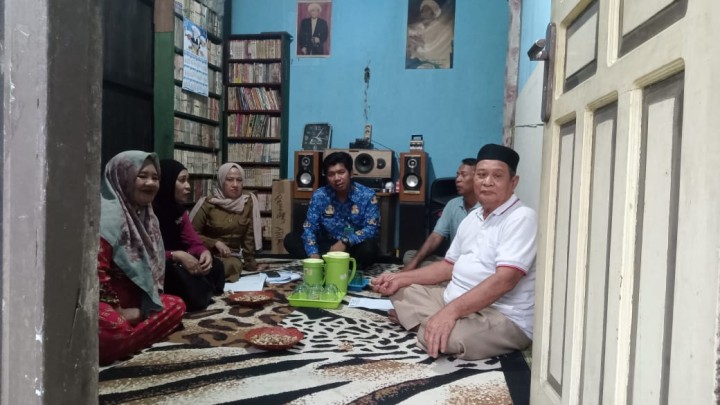 Rembuk Warga RT 33 Jl Bung Tomo, Gg Abd Hamid || Senin, 01 Desember