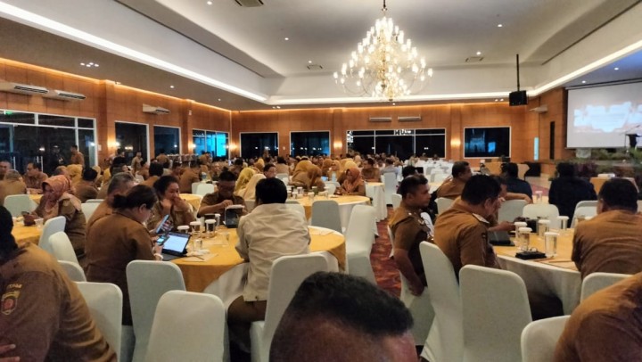 Rapat Koordinasi di Lingkungan Pemerintah Kota Samarinda || Selasa, 23 Desember 2025