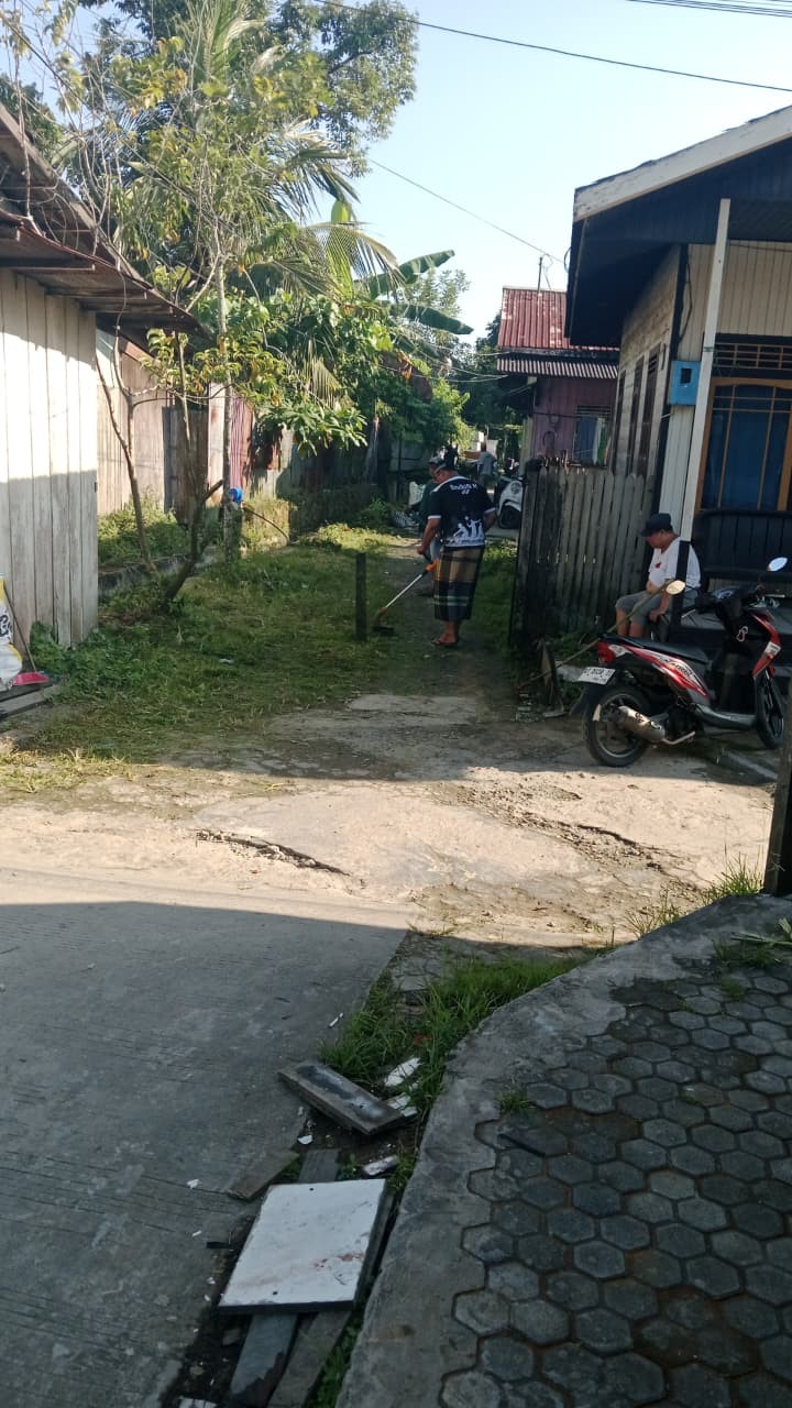 Kegiatan Gotong Royong Warga  || Minggu, 18 Januari 2026